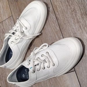 Sperry Top Sider mens white leather sneakers. Mint condition. Size 10